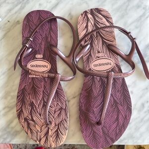 NWOT Havaianas